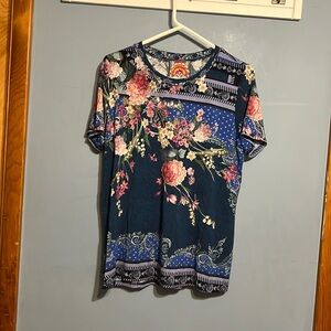 Johnny was tee shirt